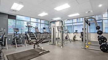 24/7 Fitness center